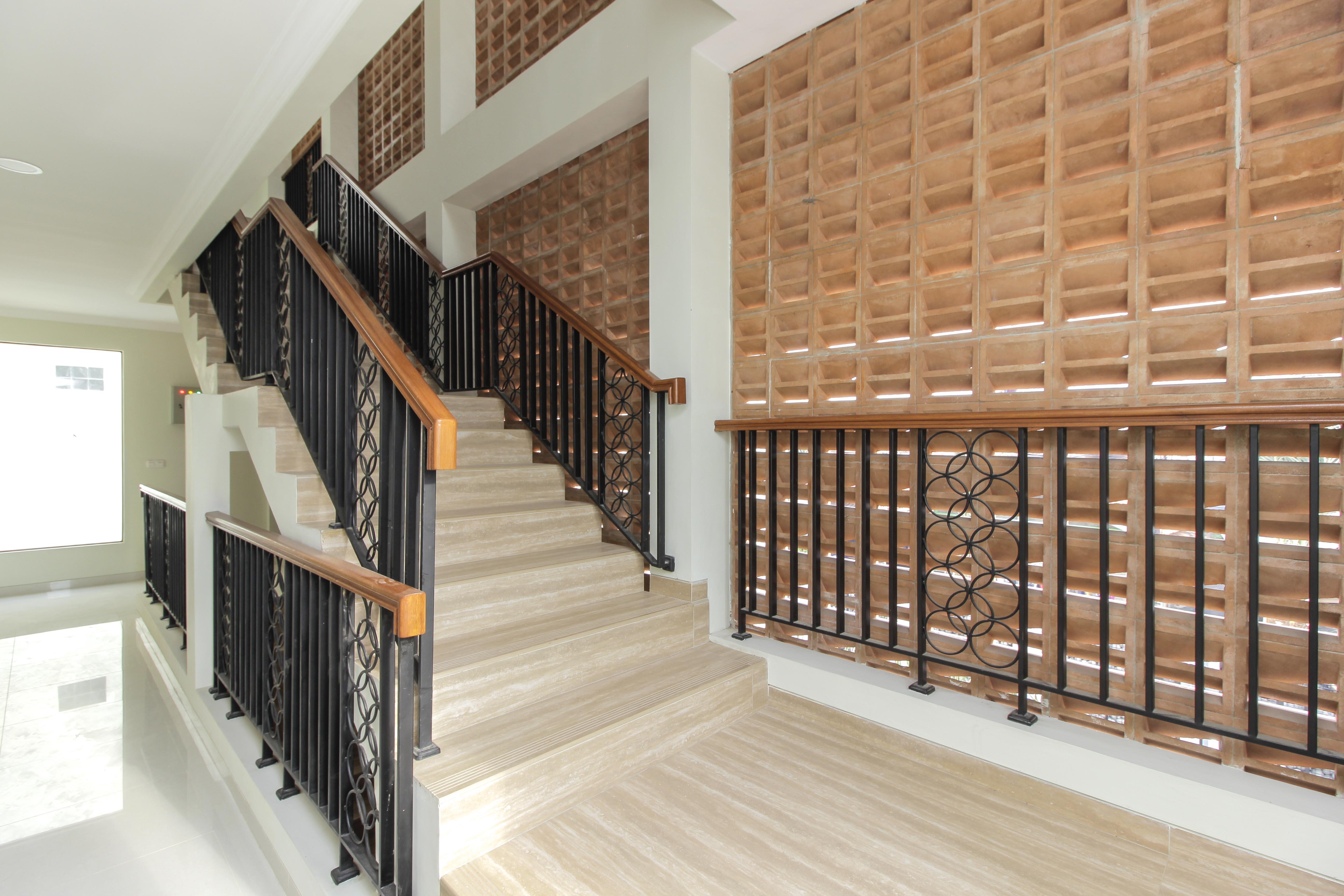 Reddoorz Premium Near Ragunan Zoo 2 Джакарта Экстерьер фото